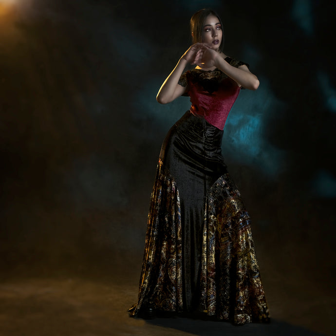 The velvet skirt