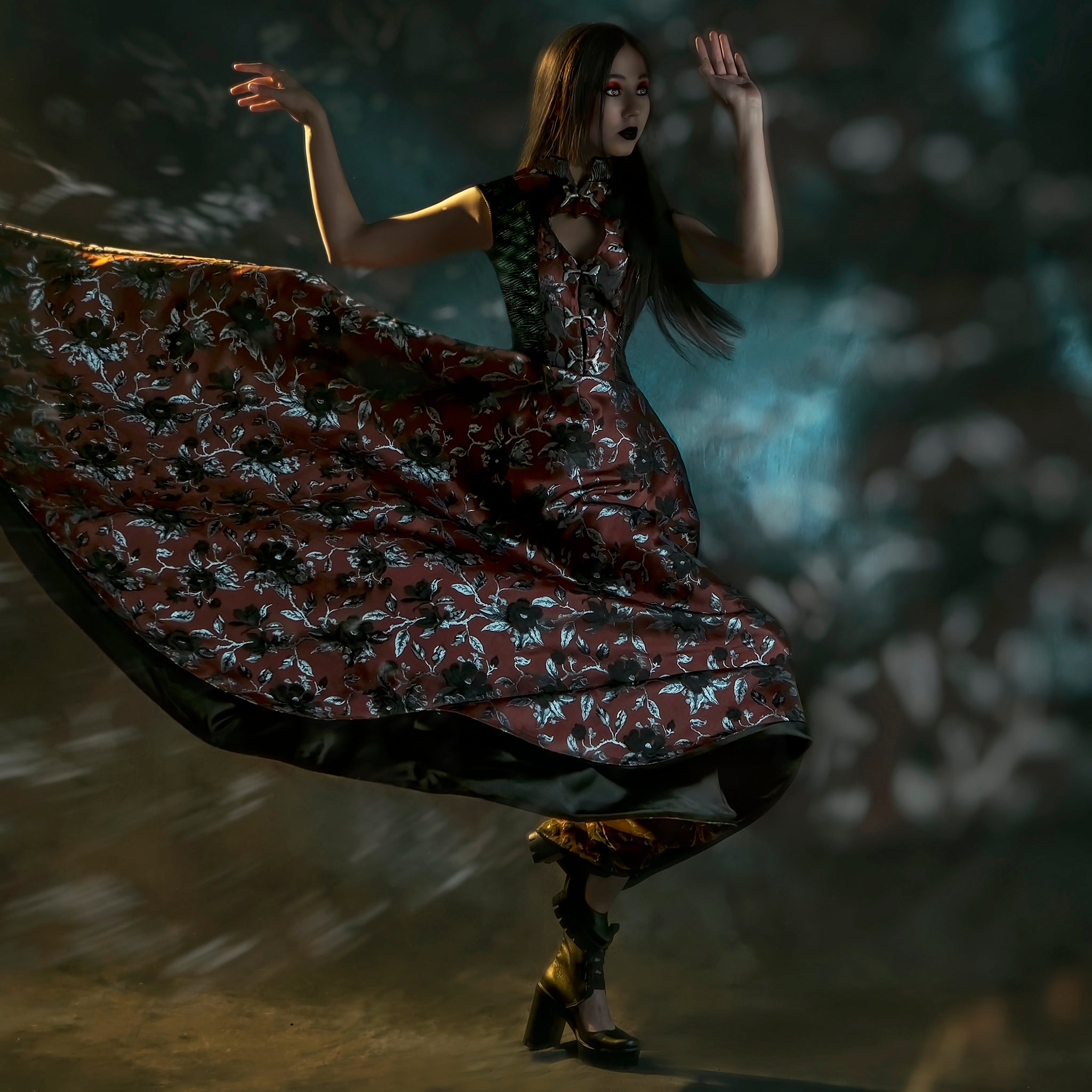 Burgundy and black brocade long dress  Lorena Cordero