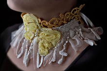 Load image into Gallery viewer, Yellow butterfly choker